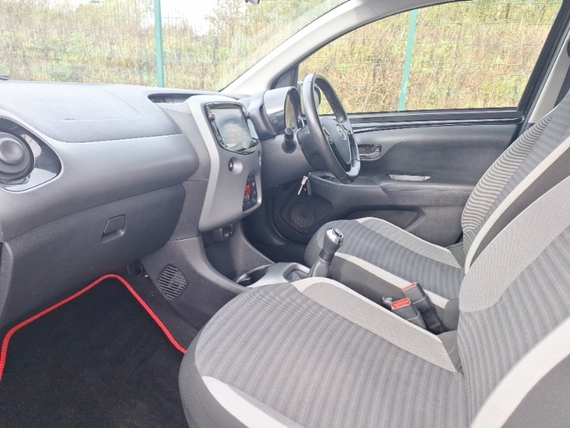 Used Toyota AYGO 2019 for sale - 76343424: Photo 5