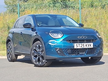 Used Fiat 600 2025 for sale - 77552740: Photo