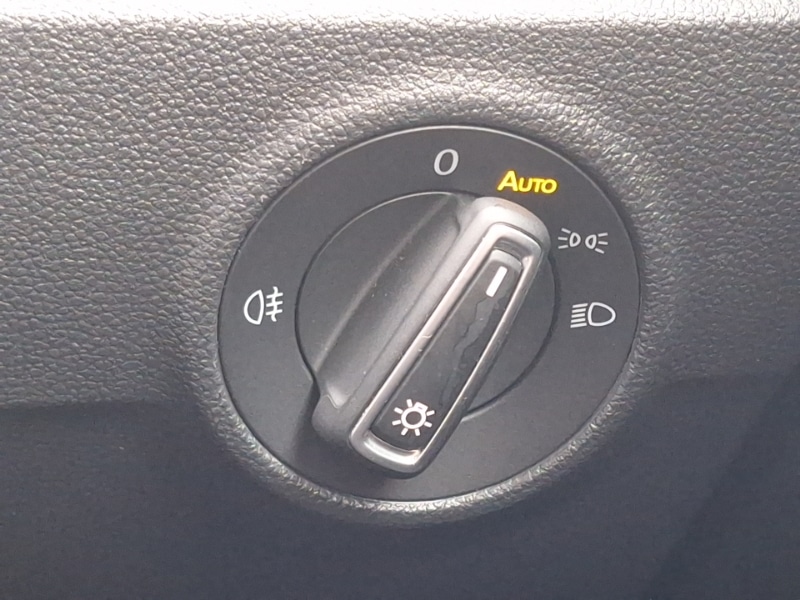 Used Volkswagen T-Roc 2018 for sale - 77736631: Photo 15