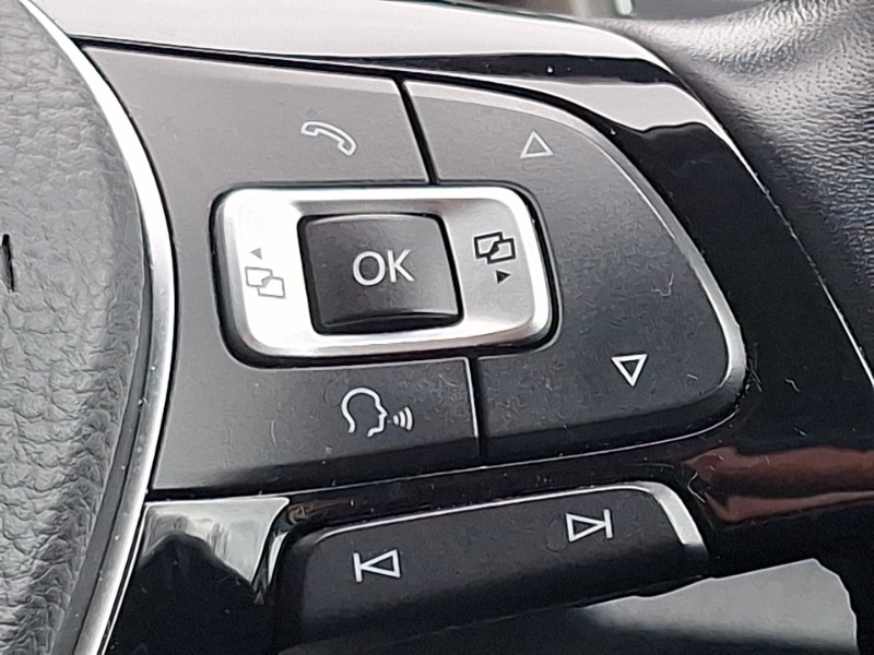 Used Volkswagen T-Roc 2018 for sale - 77736631: Photo 19