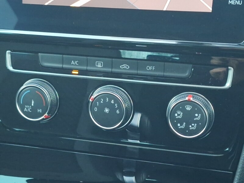 Used Volkswagen Golf 2018 for sale - 77183438: Photo 14