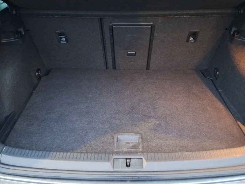 Used Volkswagen Golf 2019 for sale - 77304233: Photo 8