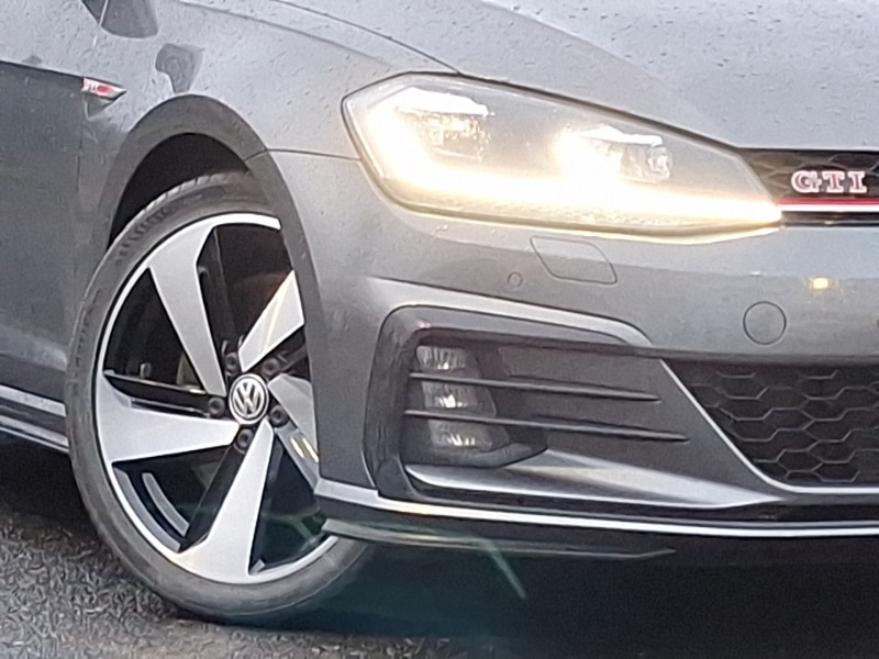 Used Volkswagen Golf 2019 for sale - 77304233: Photo 9