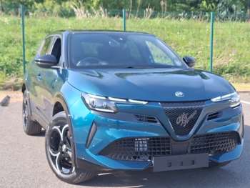 2025 - 1.2 Turbo Ibrida 5dr Auto