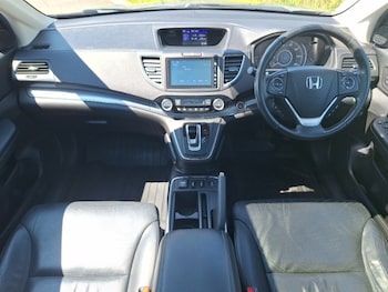 Used Honda CR-V 2017 for sale - 79153046: Photo