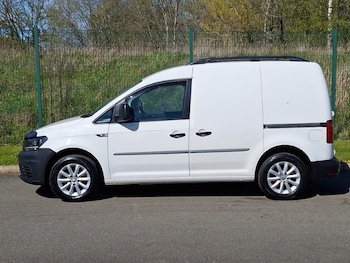 Used Volkswagen Caddy 2018 for sale - 78355021: Photo