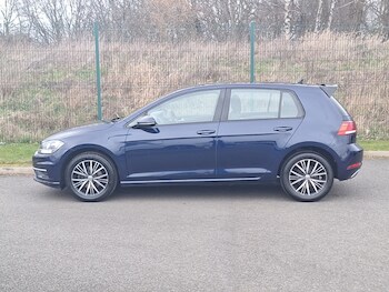 Used Volkswagen Golf 2018 for sale - 77974845: Photo