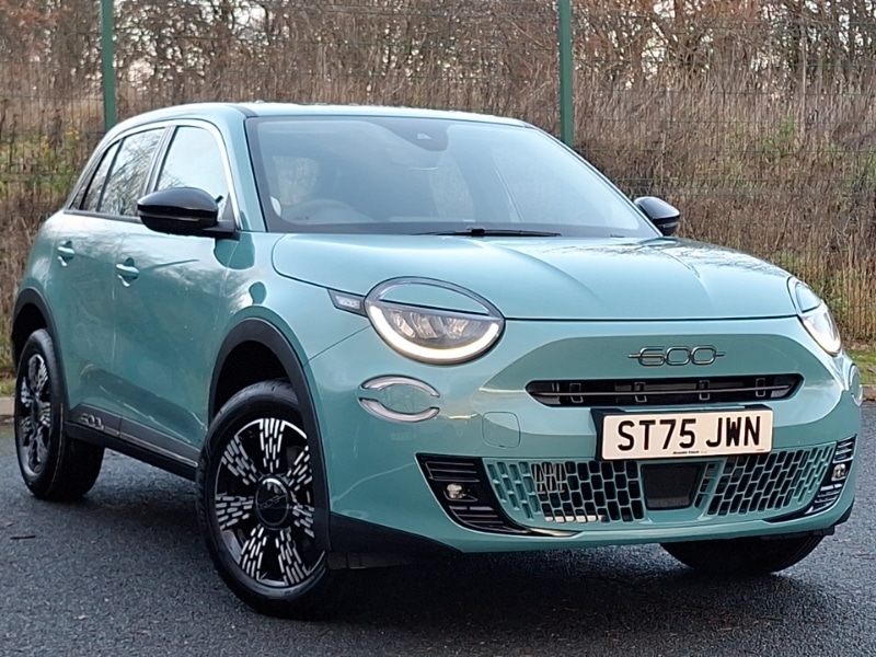 Used Fiat 600 2025 for sale - 76897746: Photo 1