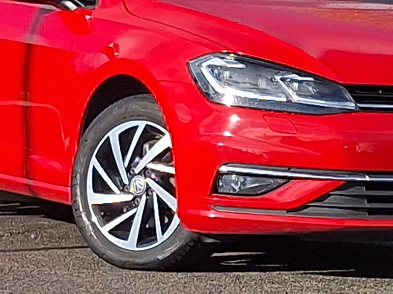 Used Volkswagen Golf 2019 for sale - 76621717: Photo 9