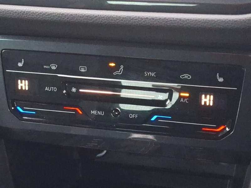 Used Volkswagen Tiguan 2023 for sale - 77669908: Photo 14