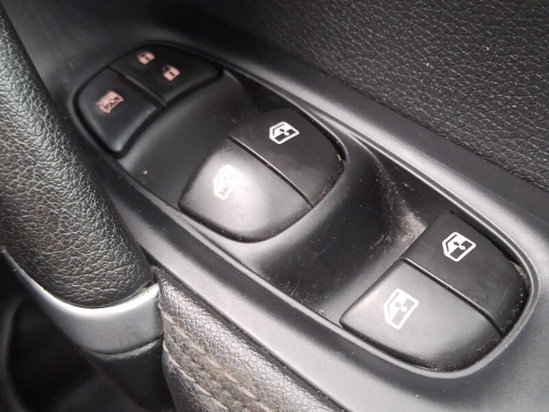 Used Nissan Qashqai 2018 for sale - 76464973: Photo 17