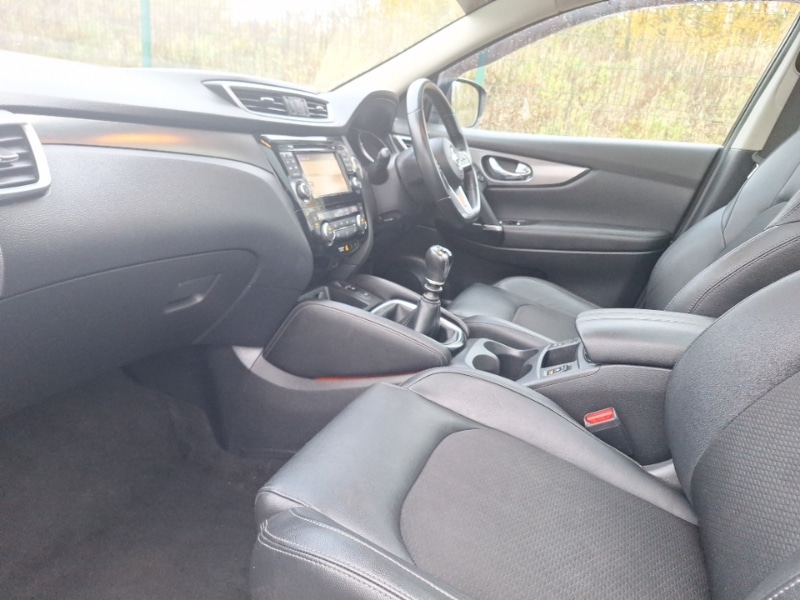 Used Nissan Qashqai 2018 for sale - 76464973: Photo 5