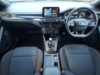 Used Ford Focus 2018 for sale - 76954811: Photo