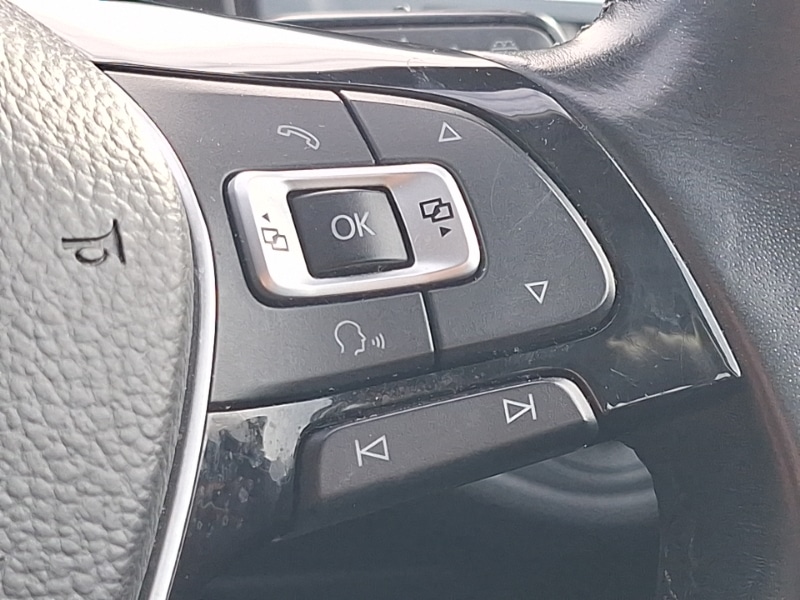 Used Volkswagen Golf 2018 for sale - 76704797: Photo 19