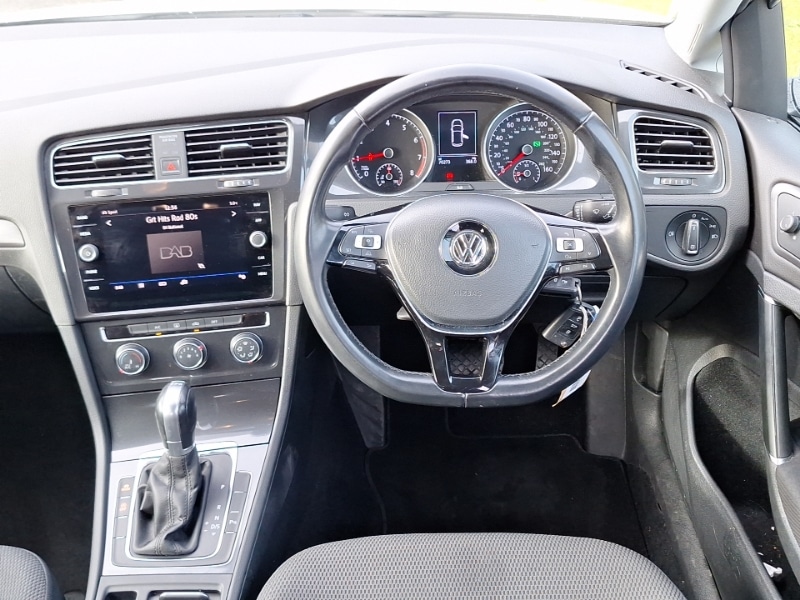 Used Volkswagen Golf 2018 for sale - 76704797: Photo 7