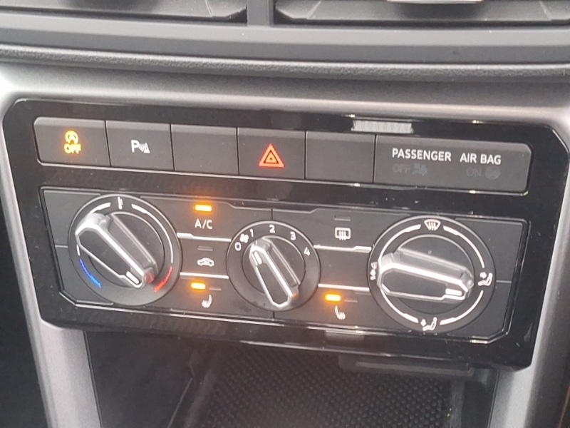 Used Volkswagen T-Cross 2022 for sale - 76384057: Photo 12