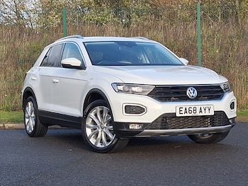 Used Volkswagen T-Roc 2018 for sale - 77329971: Photo