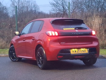 Used Peugeot 208 2021 for sale - 77035082: Photo
