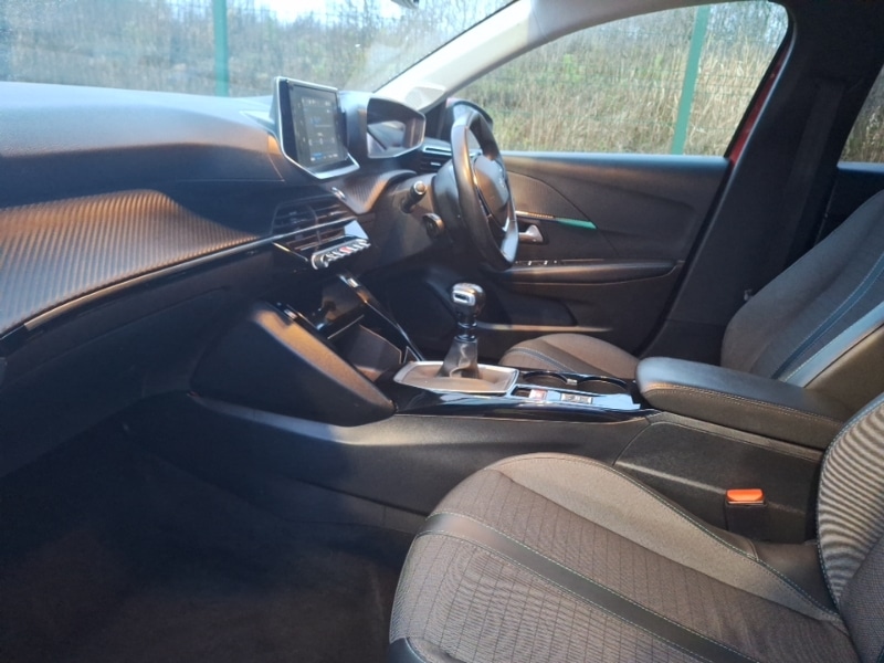 Used Peugeot 208 2021 for sale - 77035082: Photo 5