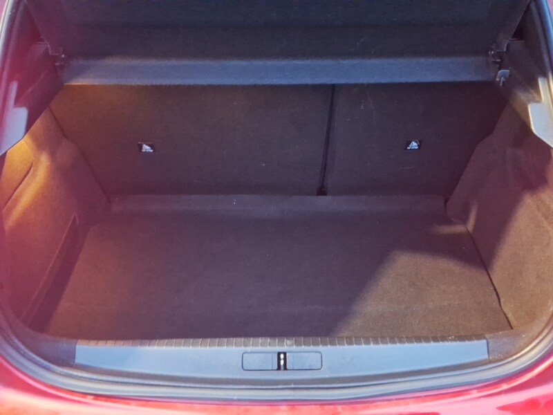 Used Peugeot 208 2021 for sale - 77035082: Photo 8