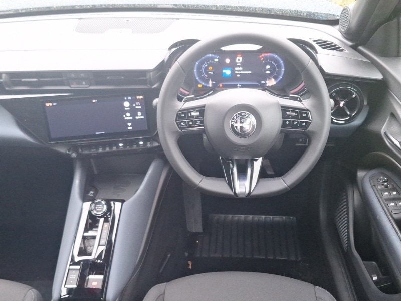 Used Alfa Romeo Junior 2025 for sale - 76478437: Photo 7