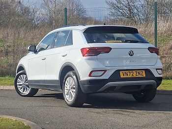 Used Volkswagen T-Roc 2023 for sale - 78054567: Photo