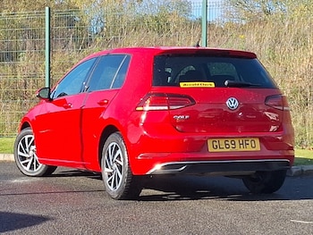 Used Volkswagen Golf 2019 for sale - 76408063: Photo