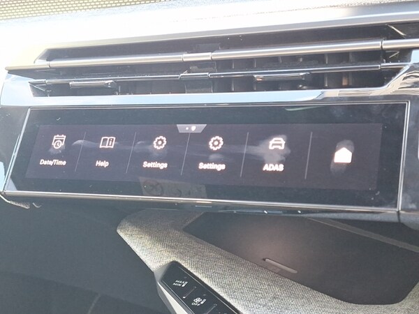 Used Peugeot 3008 2024 for sale - 75939405: Photo 13