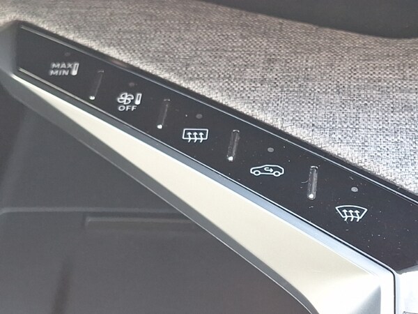 Used Peugeot 3008 2024 for sale - 75939405: Photo 15