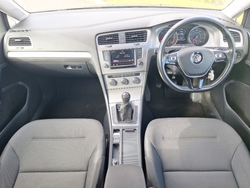 Used Volkswagen Golf 2016 for sale - 76221117: Photo 2