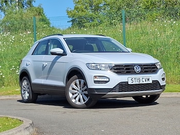 Used Volkswagen T-Roc 2019 for sale - 78693037: Photo