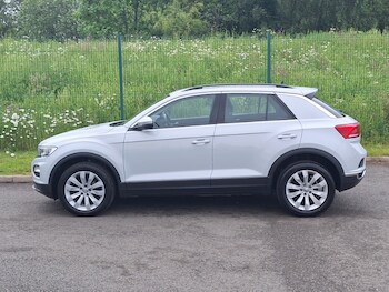 Used Volkswagen T-Roc 2019 for sale - 78693037: Photo