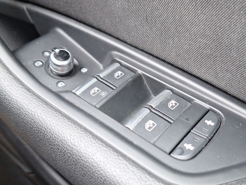 Used Audi A4 2017 for sale - 78113827: Photo 17