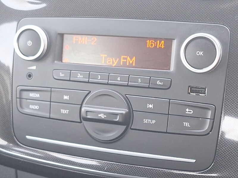 Used Dacia Sandero 2018 for sale - 77644331: Photo 10