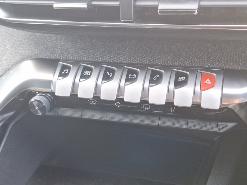 Used Peugeot 3008 2020 for sale - 76672792: Photo 14