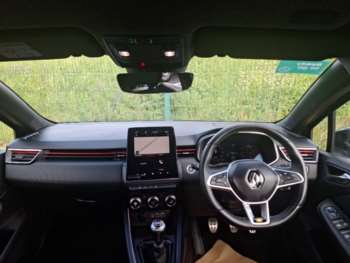 Used Renault Clio 2023 for sale - 74929249: Photo