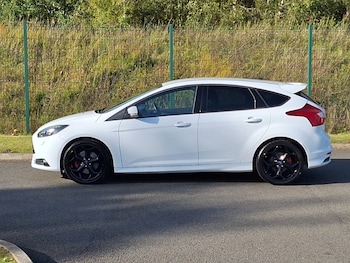 Used Ford Focus 2014 for sale - 76230079: Photo