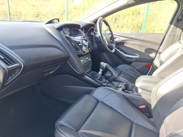 Used Ford Focus 2014 for sale - 76230079: Photo 5