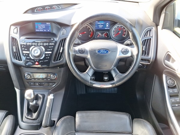 Used Ford Focus 2014 for sale - 76230079: Photo 7