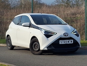Used Toyota AYGO 2019 for sale - 77751689: Photo