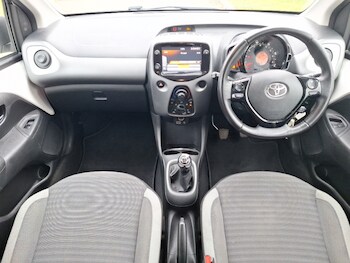 Used Toyota AYGO 2019 for sale - 77751689: Photo