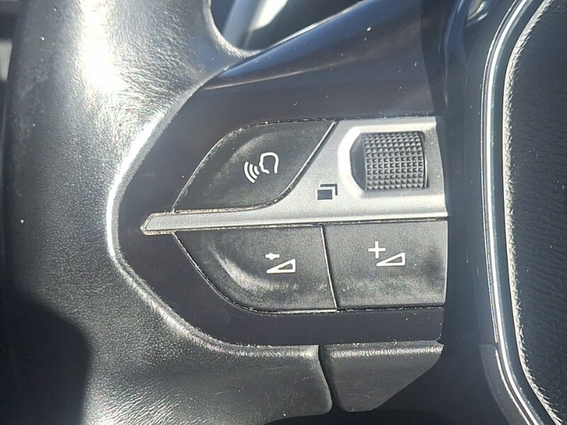 Used Peugeot 3008 2017 for sale - 78156138: Photo 18