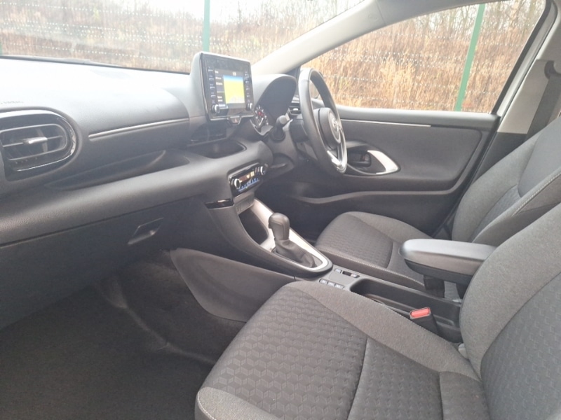 Used Toyota Yaris 2023 for sale - 77284260: Photo 5