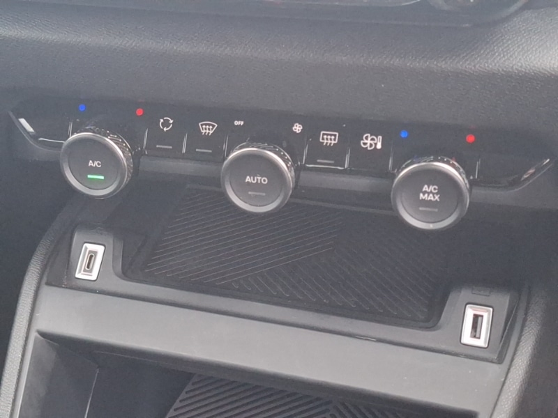 Used Citroen C4 2024 for sale - 78074776: Photo 12