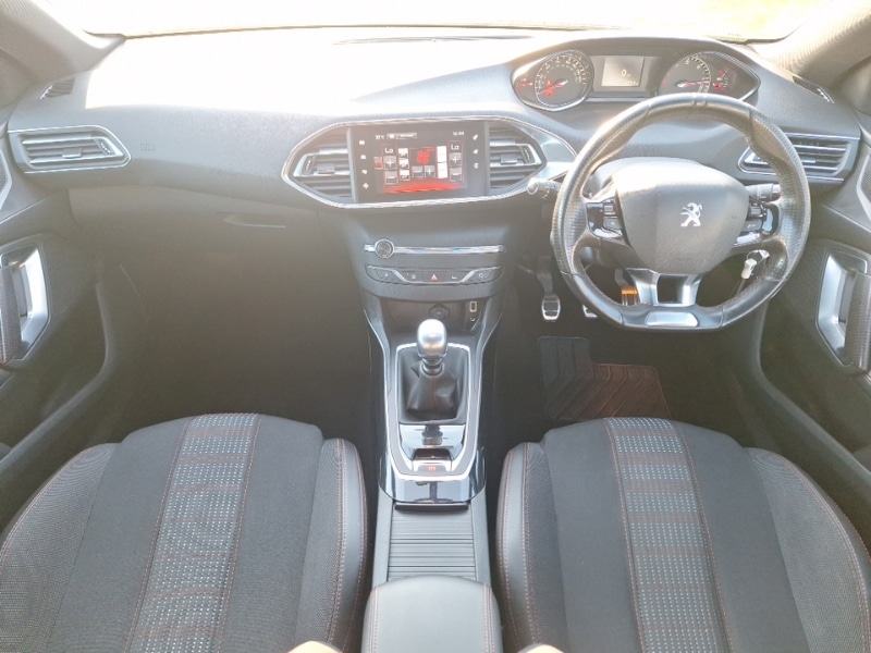 Used Peugeot 308 2017 for sale - 78006233: Photo 2