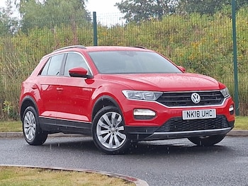 Used Volkswagen T-Roc 2018 for sale - 79470028: Photo