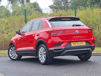 Used Volkswagen T-Roc 2018 for sale - 79470028: Photo