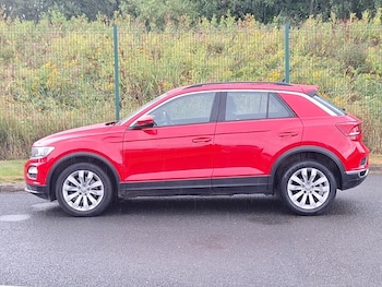 Used Volkswagen T-Roc 2018 for sale - 79470028: Photo