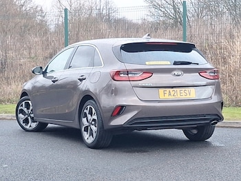 Used Kia Ceed 2021 for sale - 77379694: Photo