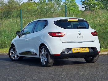 Used Renault Clio 2015 for sale - 78642760: Photo